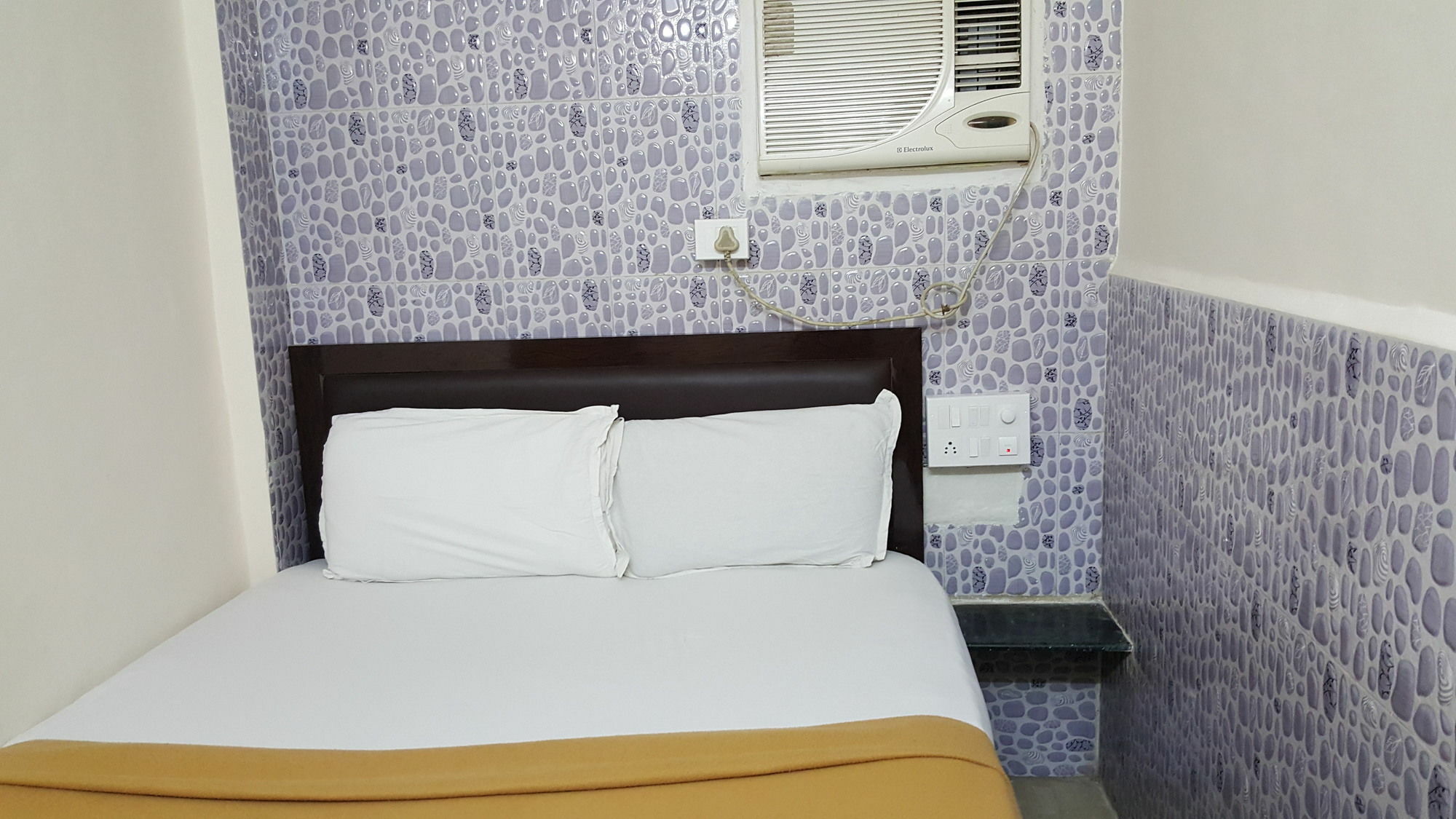 Hotel Al Mehraj Bombay Esterno foto